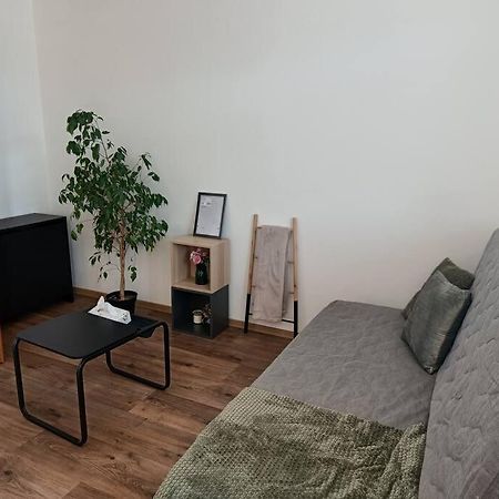 Apartmán Cervena Cesta Kunovice Exteriér fotografie