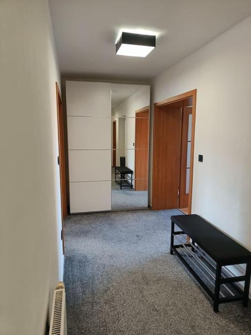 Apartmán Cervena Cesta Kunovice Exteriér fotografie