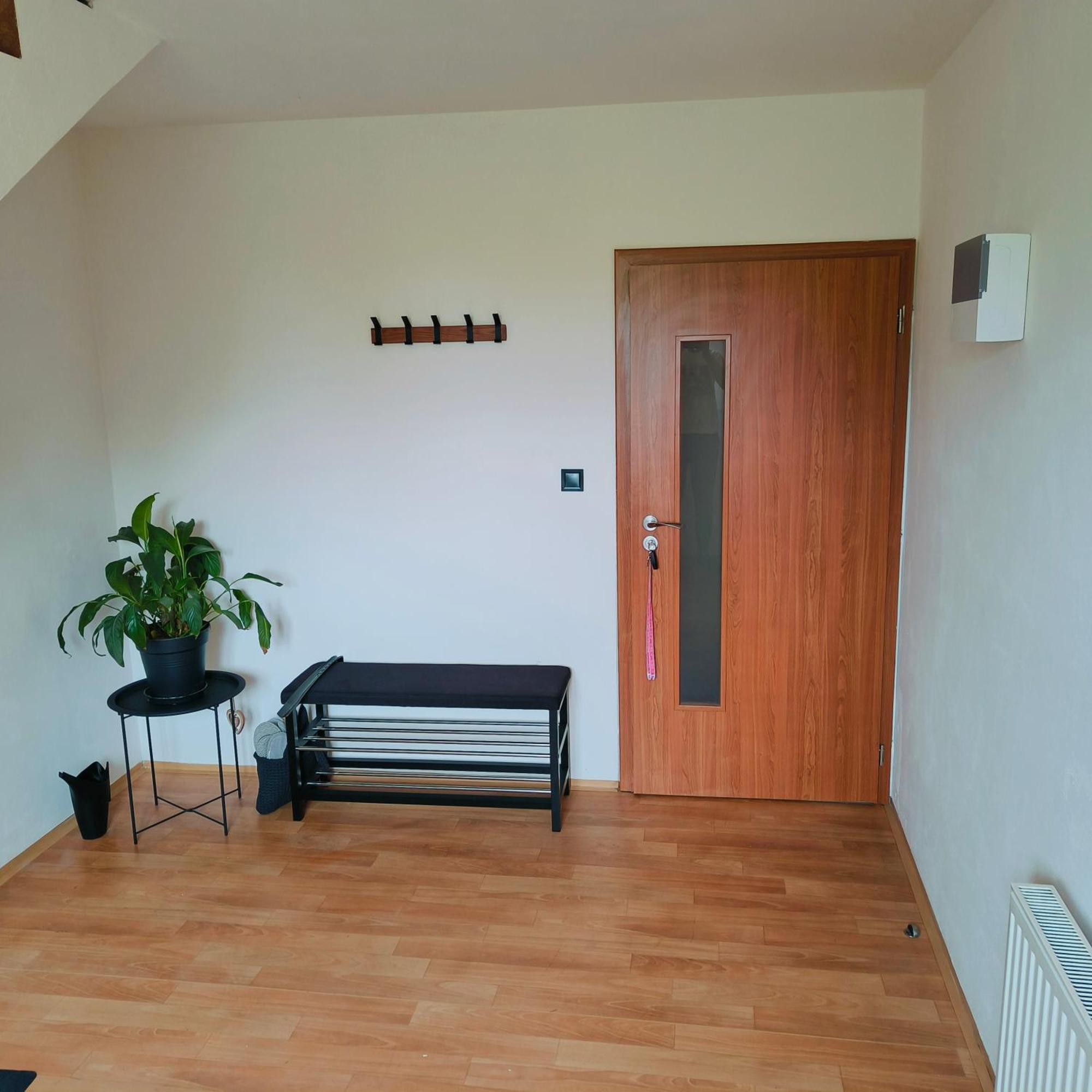 Apartmán Cervena Cesta Kunovice Exteriér fotografie