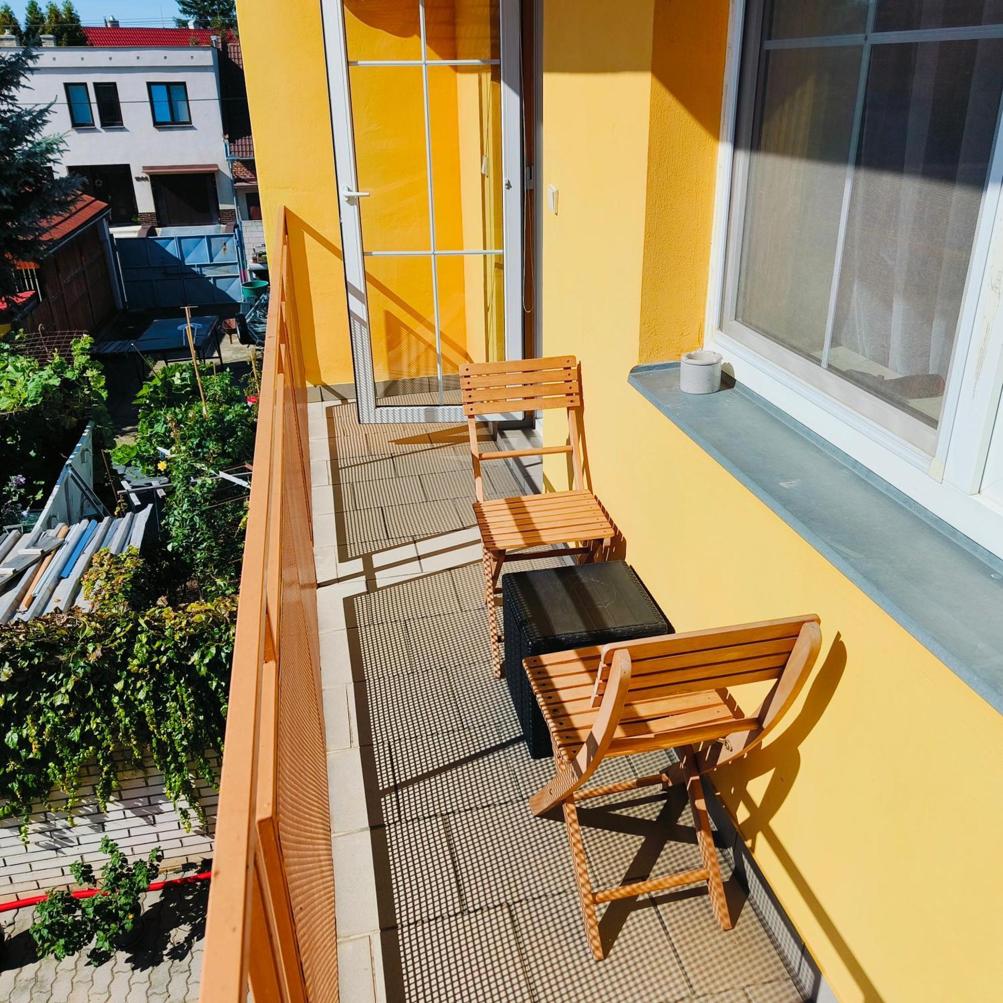 Apartmán Cervena Cesta Kunovice Exteriér fotografie